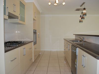 24 Holmwood Drive, Dubbo