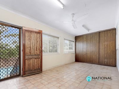 6 Hall Place, Guildford