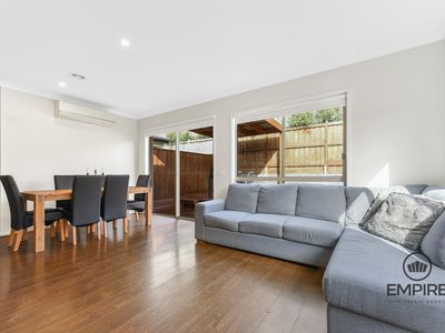 10 Dargle Way, Clyde North