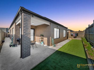 14 Fitzrovia Drive, Wyndham Vale