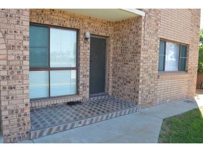 1 / 28 Osric Street, Gunnedah