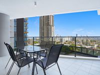 9  Lawson St, Southport