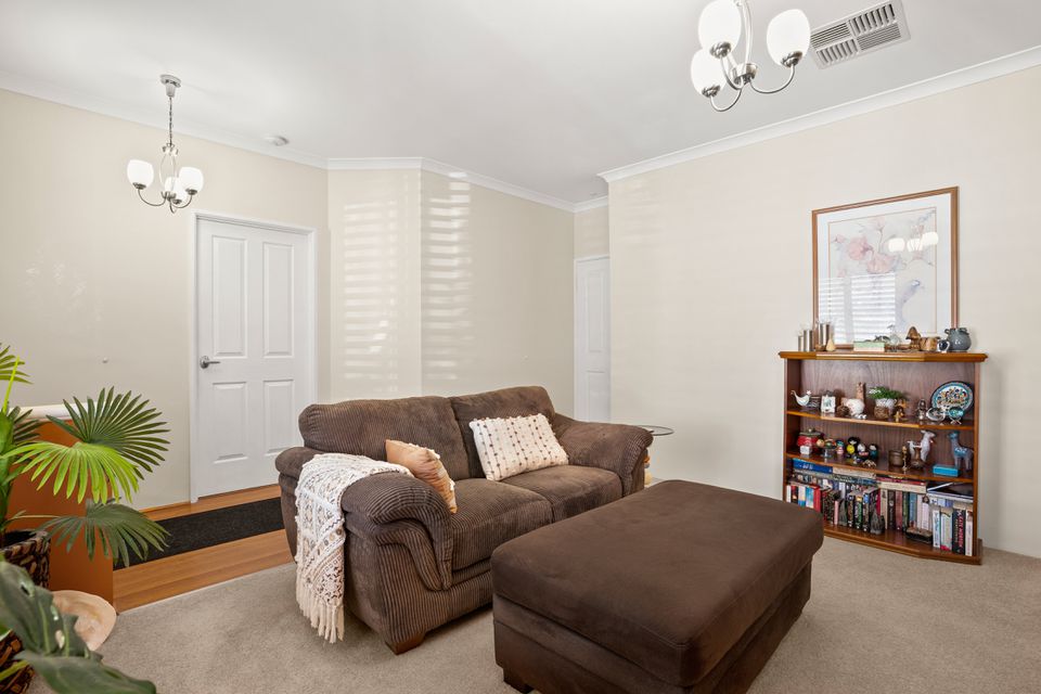 26 Amity Circuit, Shoalwater