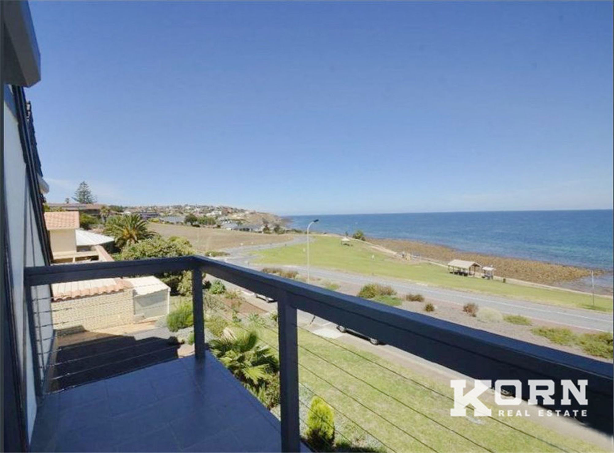 8 Heron Way, Hallett Cove