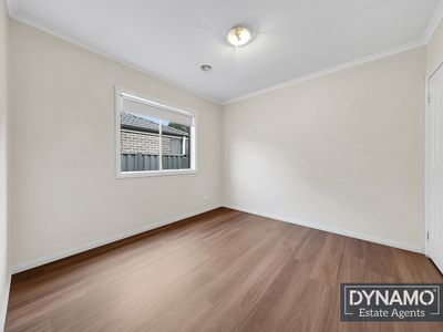 4 princes circuit, Craigieburn