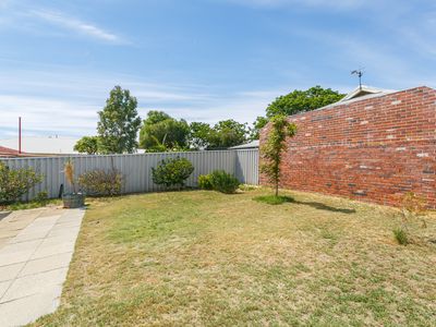 39 Fifth Street, Bicton