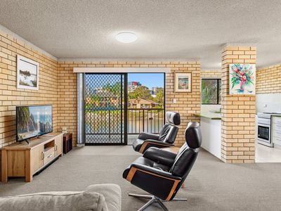 5 / 8 Tarwarri Crescent, Mooloolaba