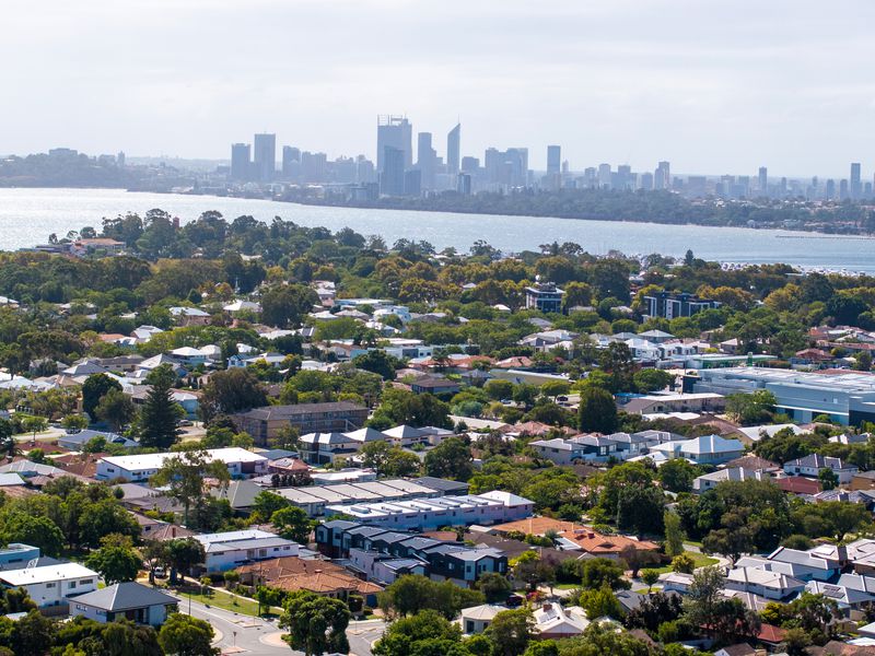 3 & 4 / 35 Bombard Street, Mount Pleasant