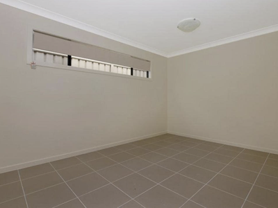1 / 13 Glenwoods Dr, Glenvale