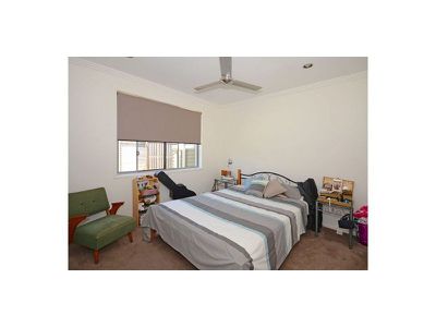 8 Dugong Avenue, Pialba