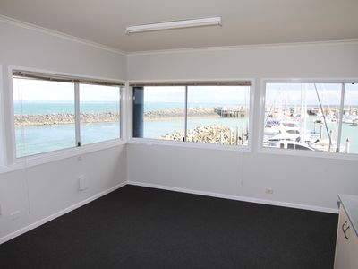 2 Buccaneer Drive, Urangan