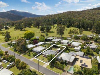 10 Roper Street, Mount Beauty