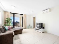 A5 / 100 Bowen Terrace , New Farm