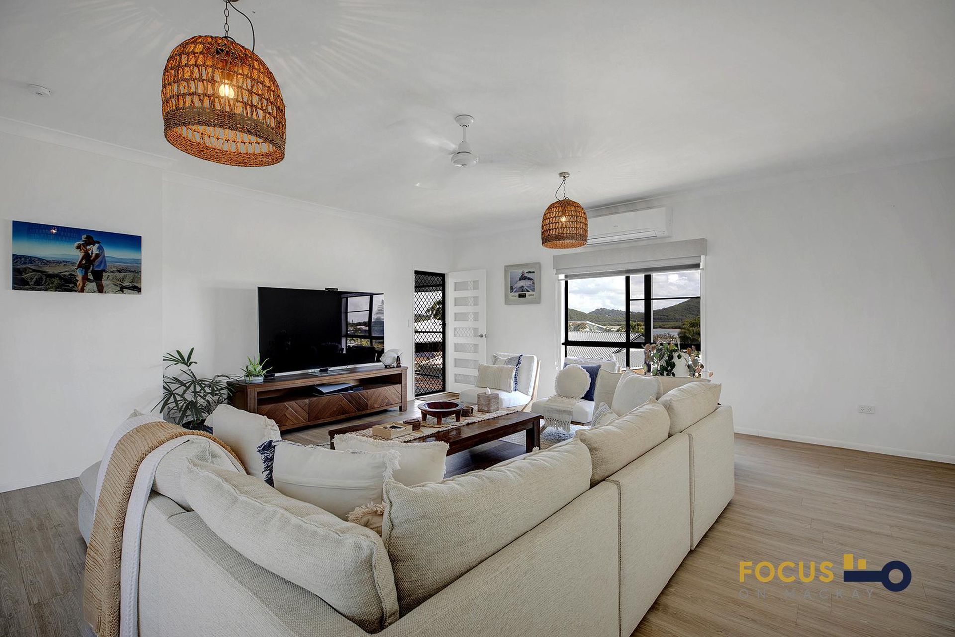 4 Campbell St, Campwin Beach