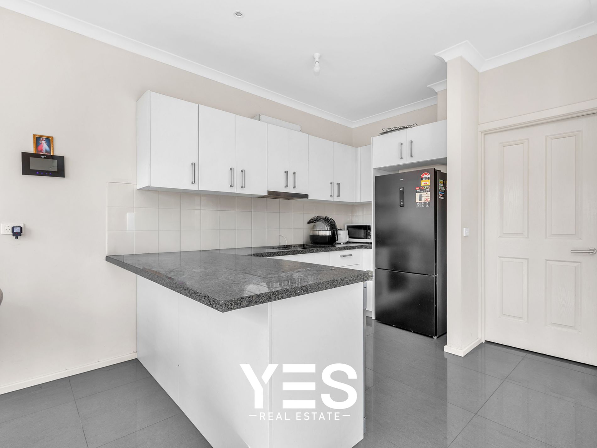 2 / 1 Rex Court, Noble Park