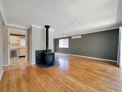 19 Stephens Square, Mallabula