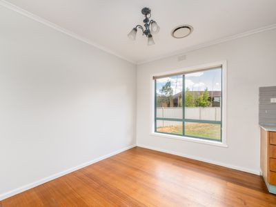 16 Parker Street, Shepparton