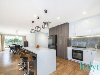 2 / 6 Bruning Road, Manning