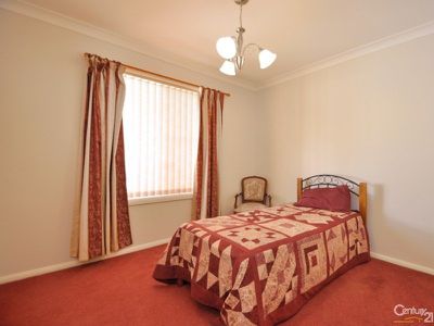 10 Charmere Place, Dubbo