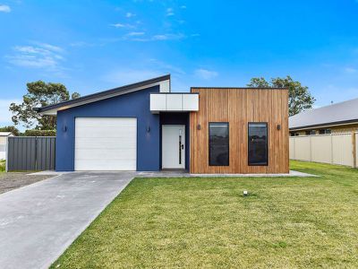 16 Grey Terrace, Millicent