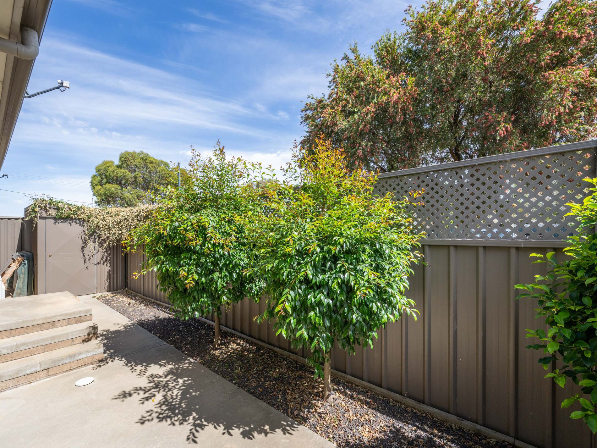 1&2 / 7 Newton Street, Shepparton