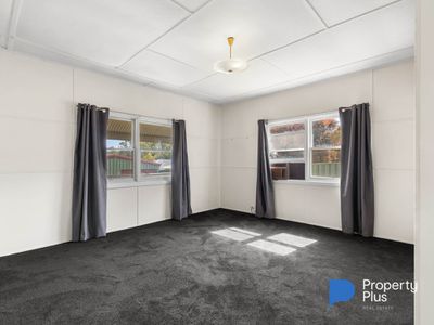 320 High Street, Kangaroo Flat