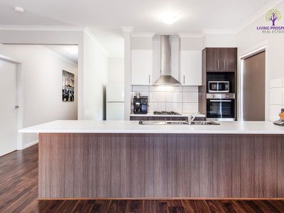 5 Leadbeater Street, Point Cook