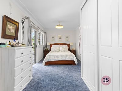 25 Granada Avenue, Macquarie Hills