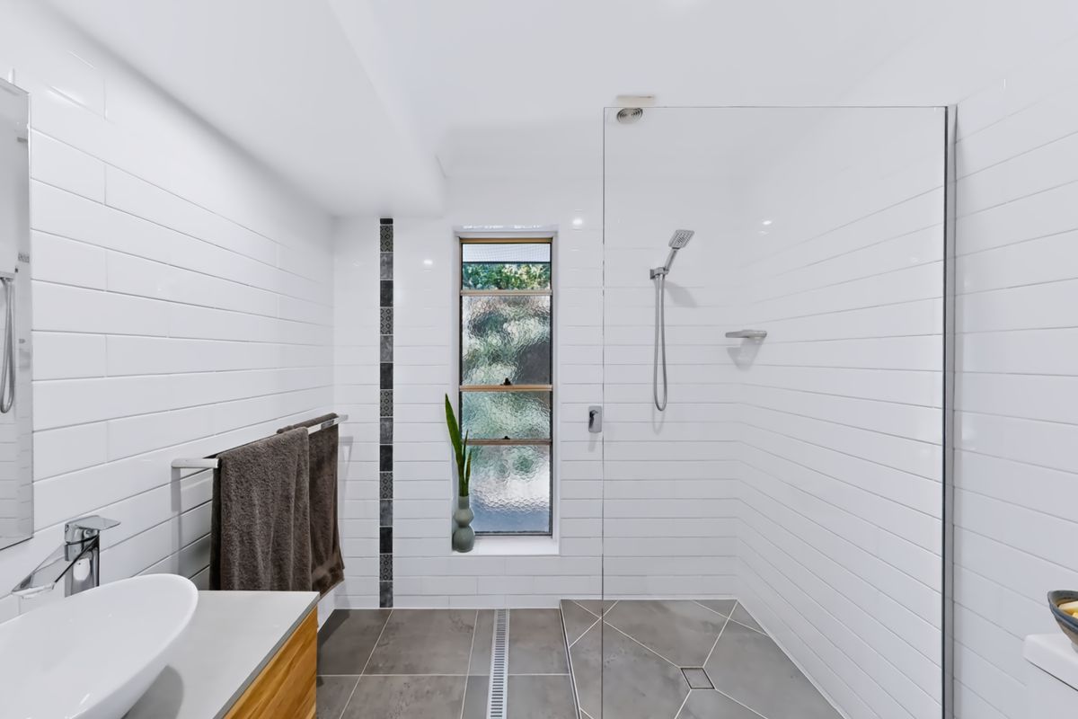1 Feathertail Court, Tewantin