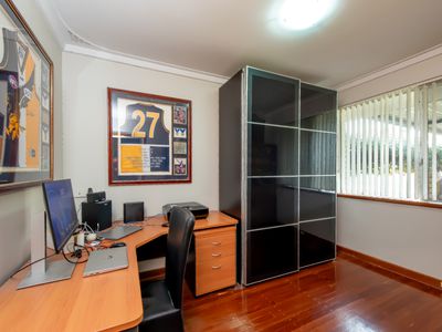 449 Grand Promenade, Dianella