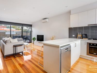 3 / 5 Bellevue Terrace, Pascoe Vale