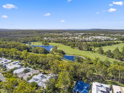 22 Lakeside Drive, Peregian Springs