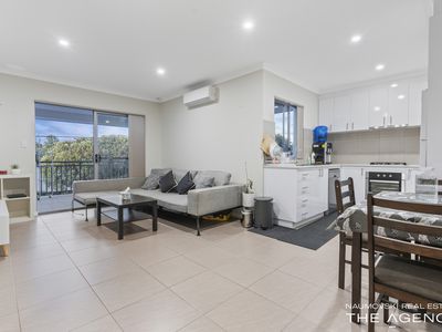 6 / 150 Ravenswood Drive, Nollamara