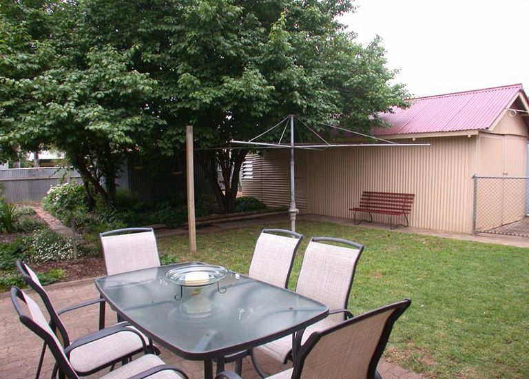5 Dumbarton Avenue, Edwardstown