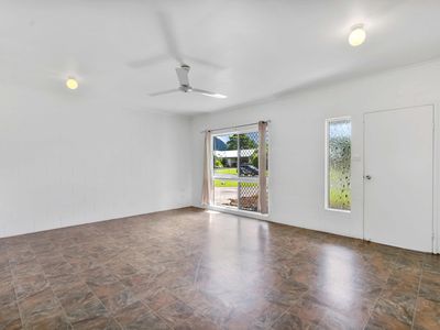 67 BARNARD DRIVE, Mount Sheridan