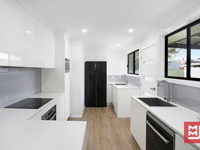 230 Princes Highway, Albion Park Rail