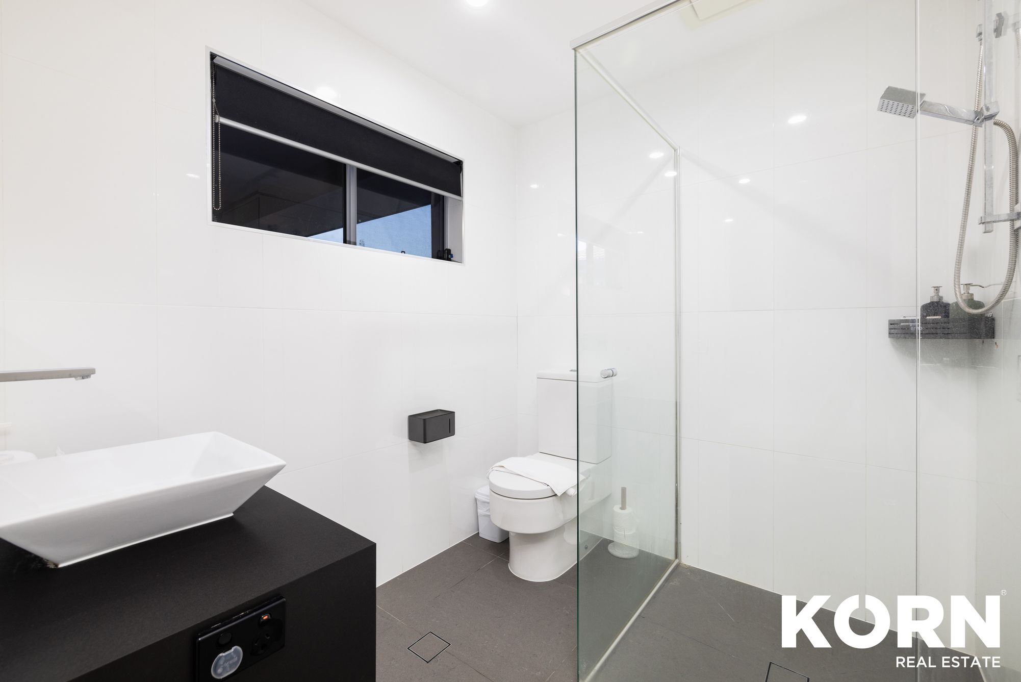 26 Coobowie Street, Broadbeach Waters