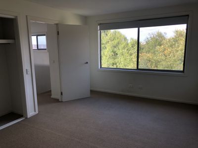 2/13 Fogarty Avenue, Highton