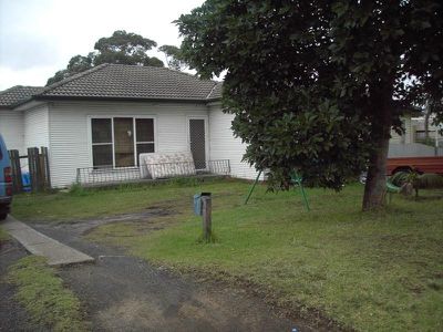 27 Kingston St, Oak Flats