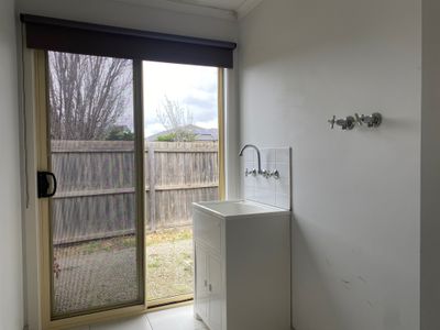 2 Sahara Way , Truganina