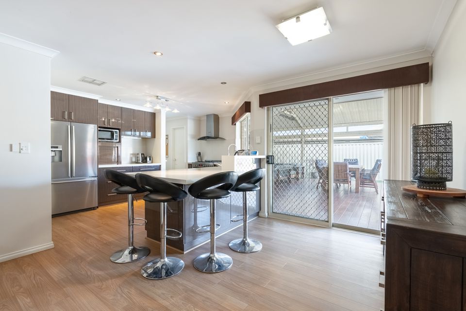 11 Keel Cove, Waikiki