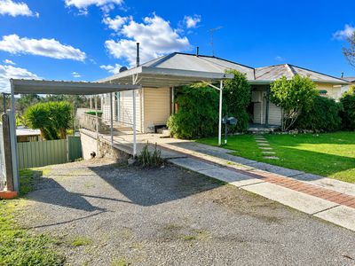 4 Batt Avenue, Wodonga
