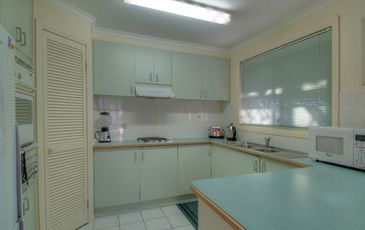 2 / 11 Hood Court, Berwick