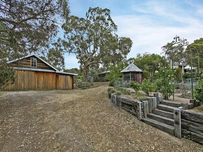 40 Eureka Street, Chewton