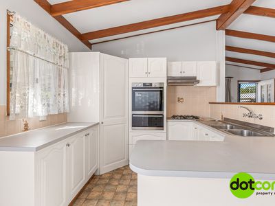 7 / 2 Evans Road, Canton Beach