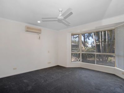 2 McKellar Court, Mount Pleasant
