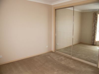 1 / 4 Woodward Place, Tuncurry