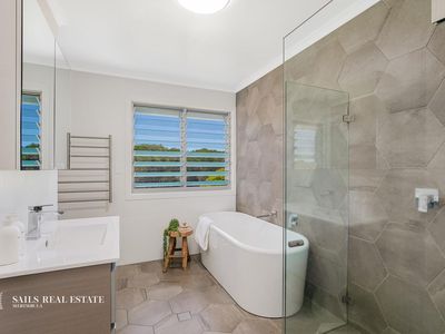 6 Cliff Street, Merimbula