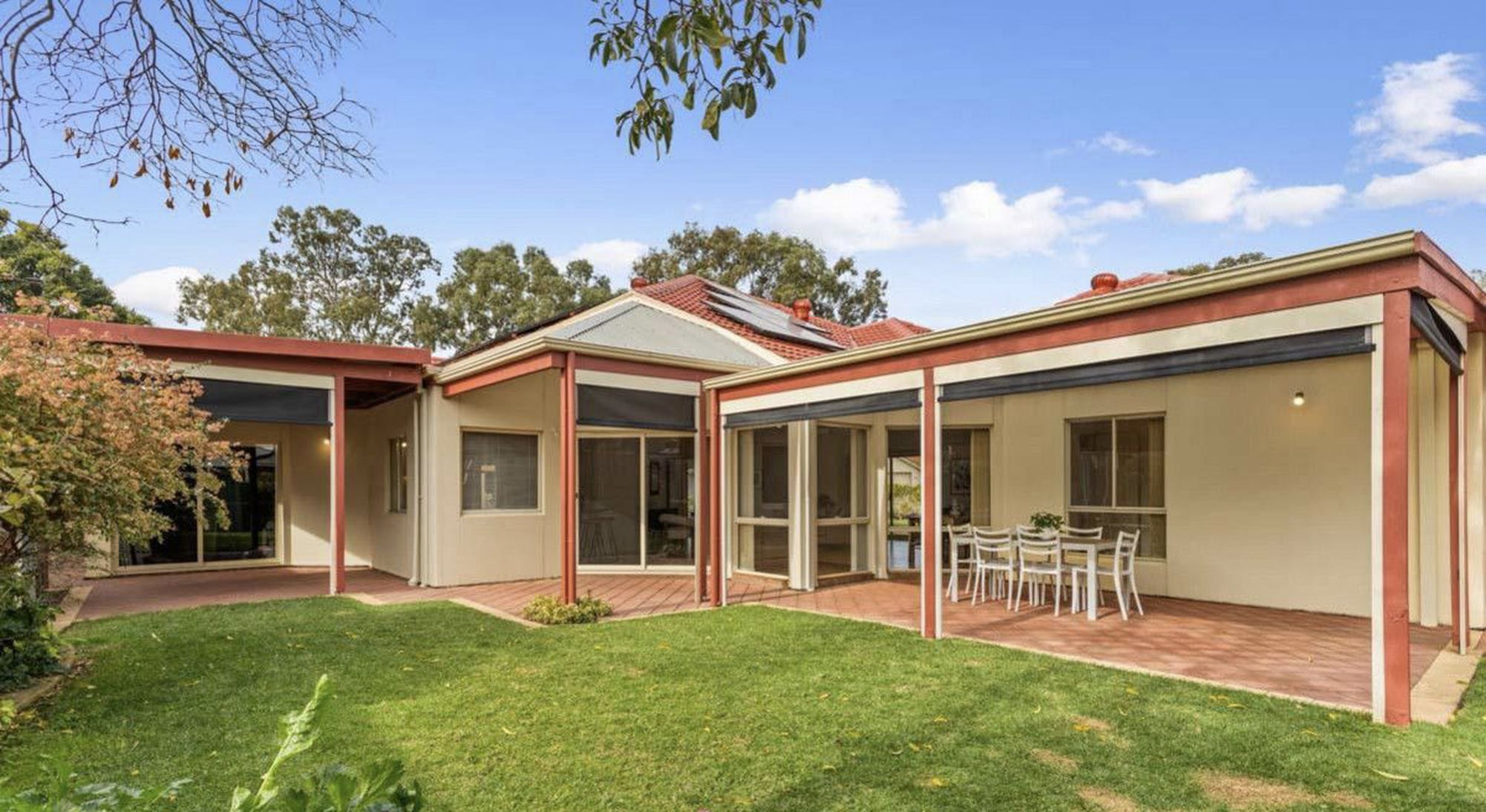 15 Sheaoak Drive, Mawson Lakes