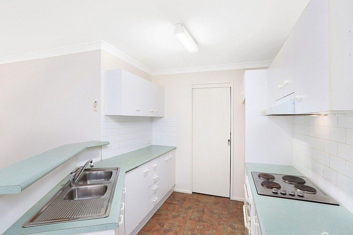 2-12 Kurrajong Close, Springfield
